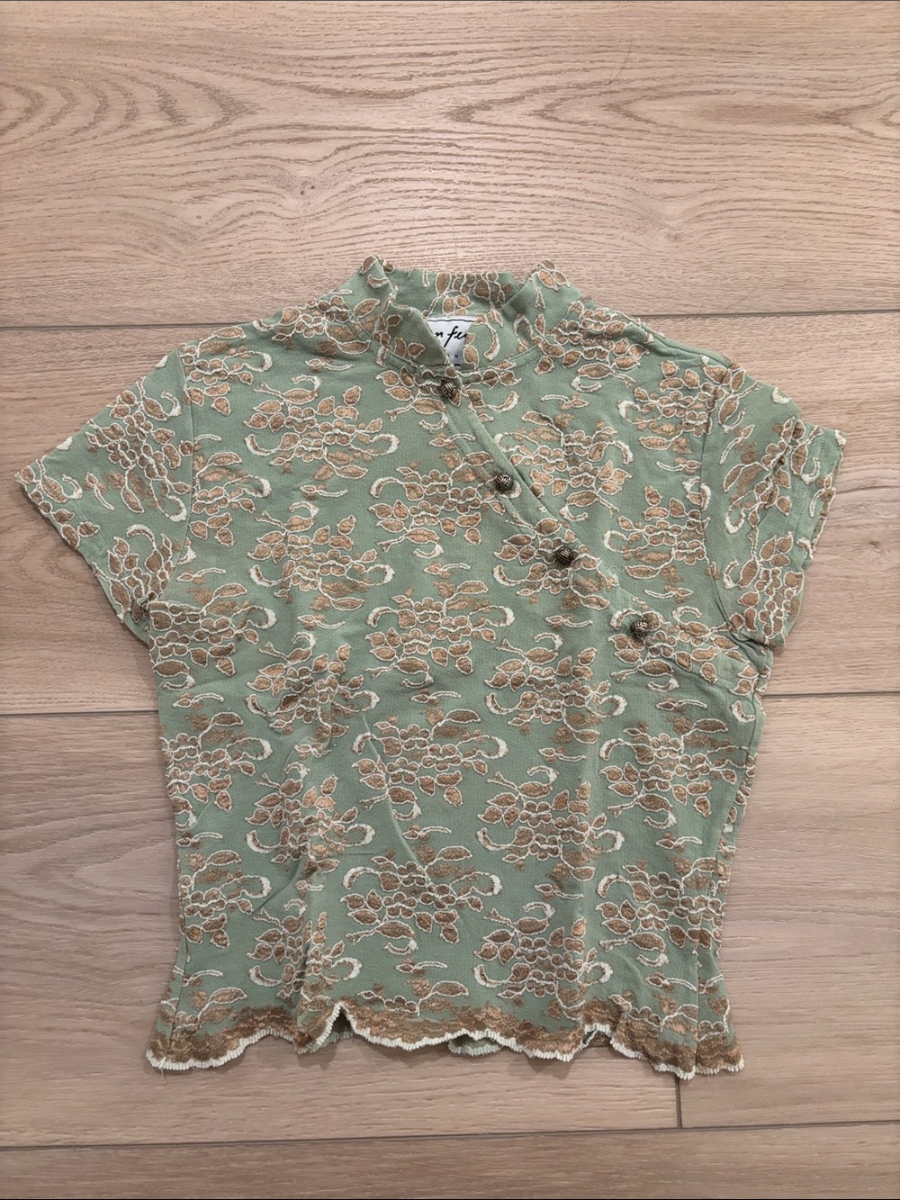 Ann Ferriday Green Mandarin Style Lace Top